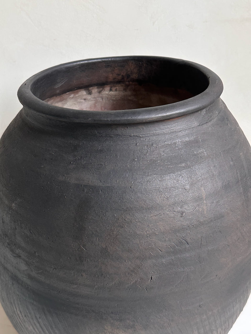 The Corner - Antique pot N° 245 - Pots & Vases