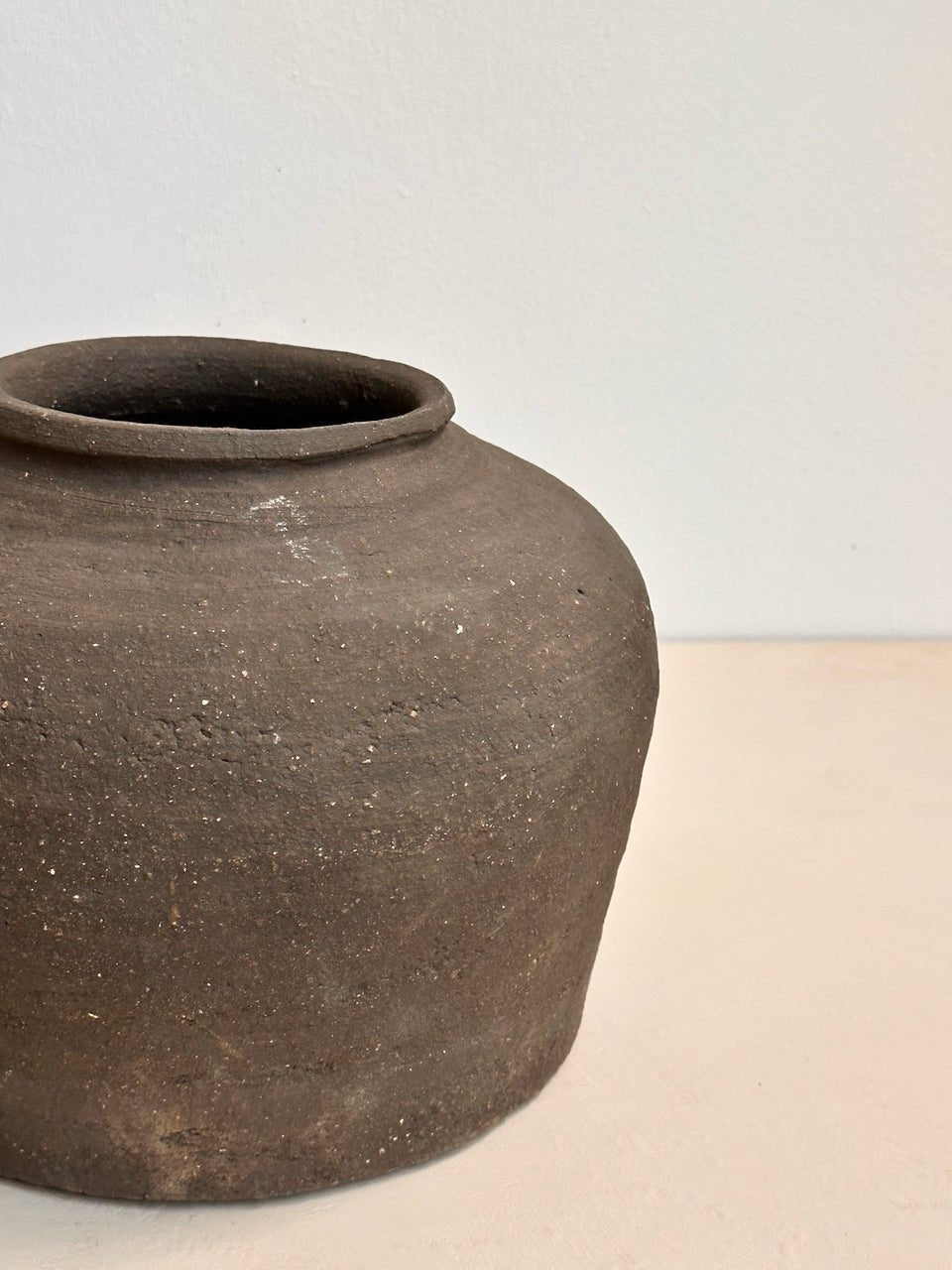 The Corner - Antique pot N°301 - Pots & Vases