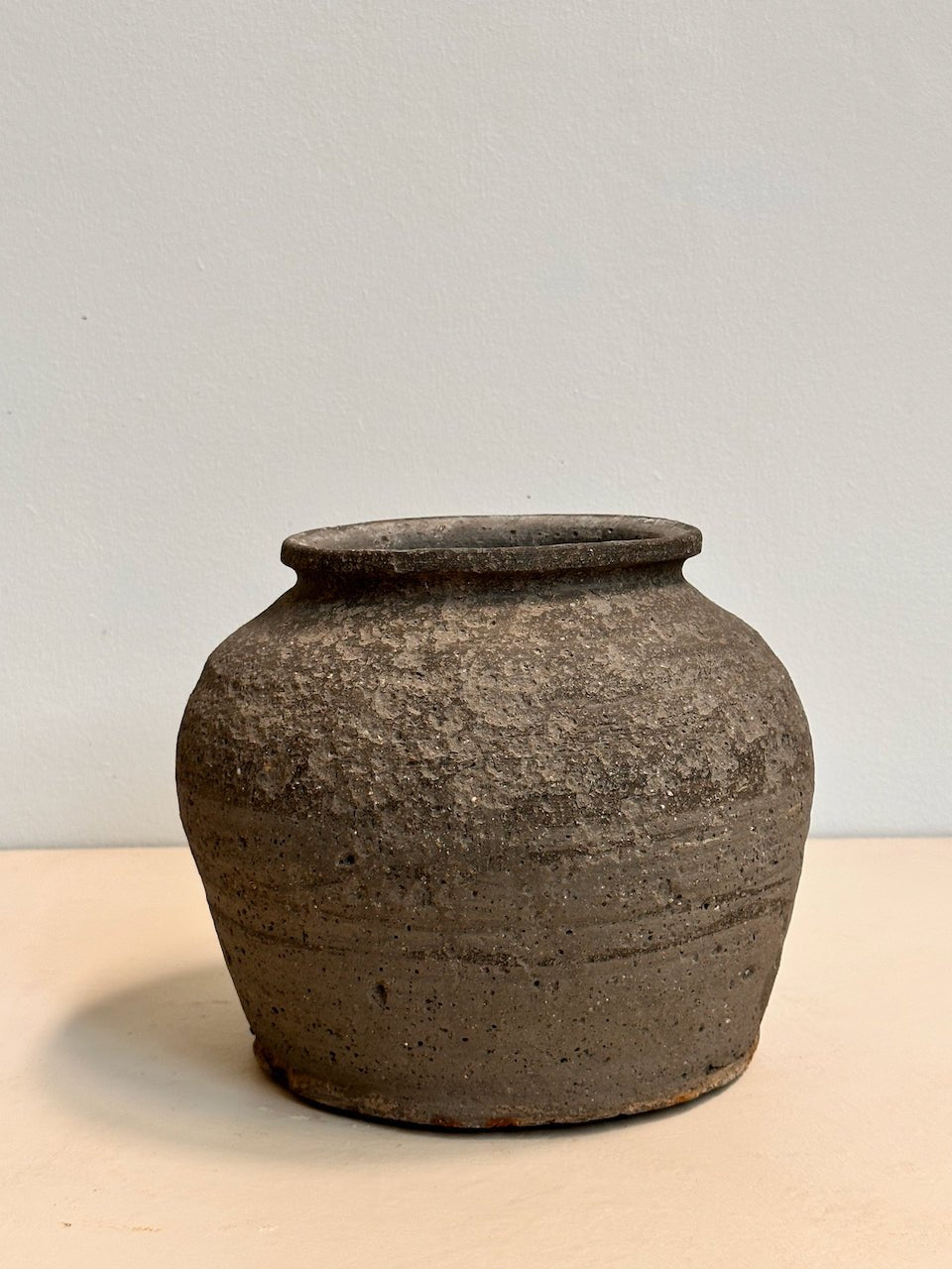 The Corner - Antique pot N°304 - Pots & Vases