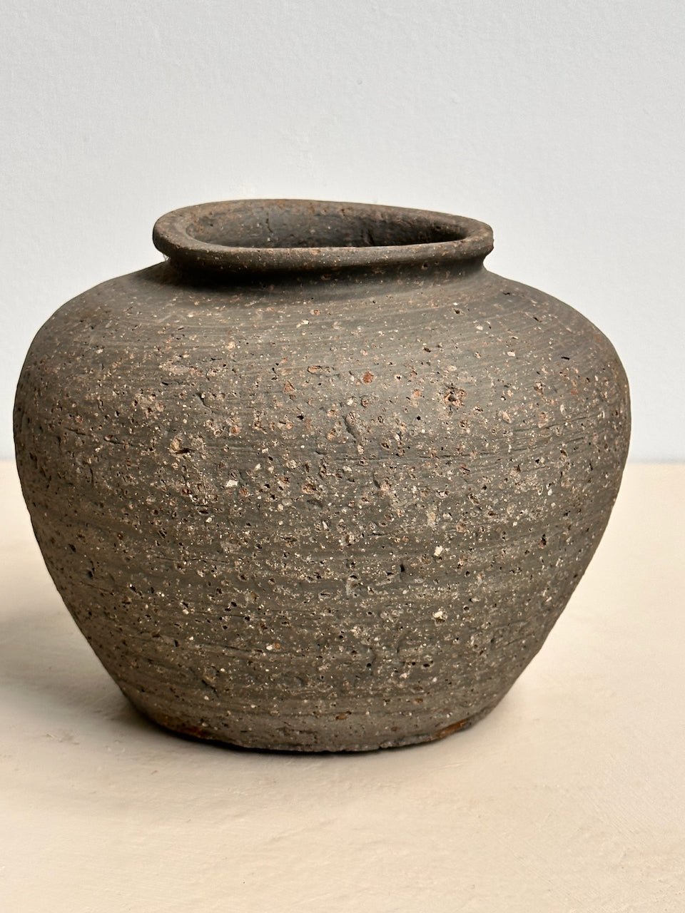 The Corner - Antique pot N°306 - Pots & Vases