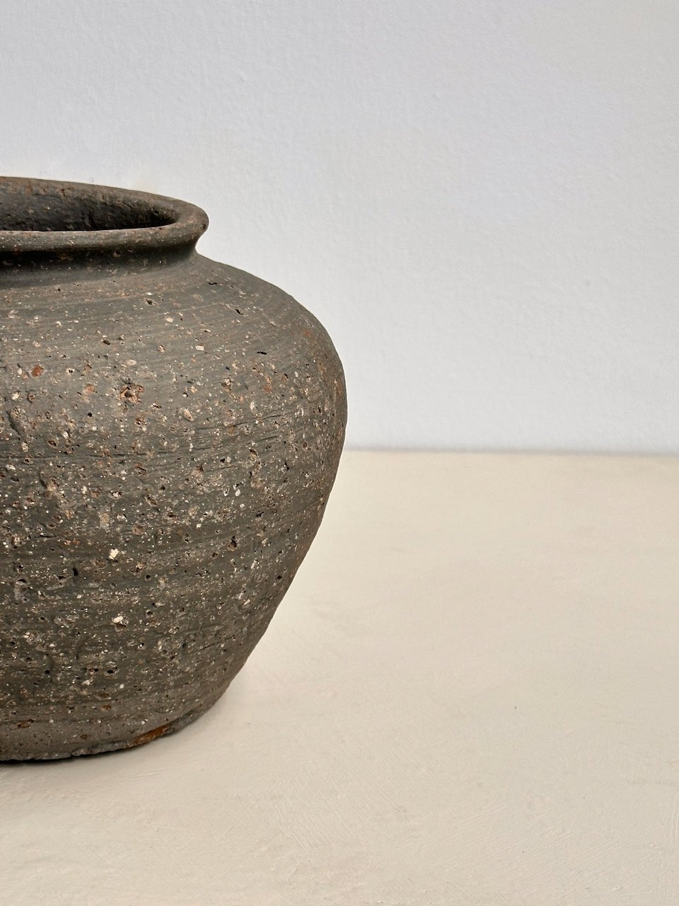 The Corner - Antique pot N°306 - Pots & Vases