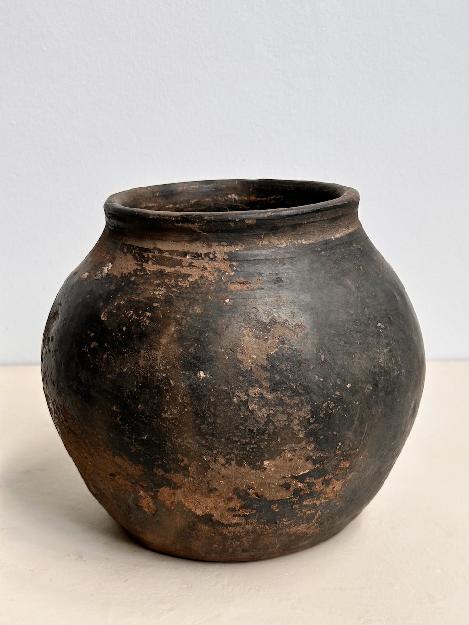 The Corner - Antique pot N°308 - Pots & Vases