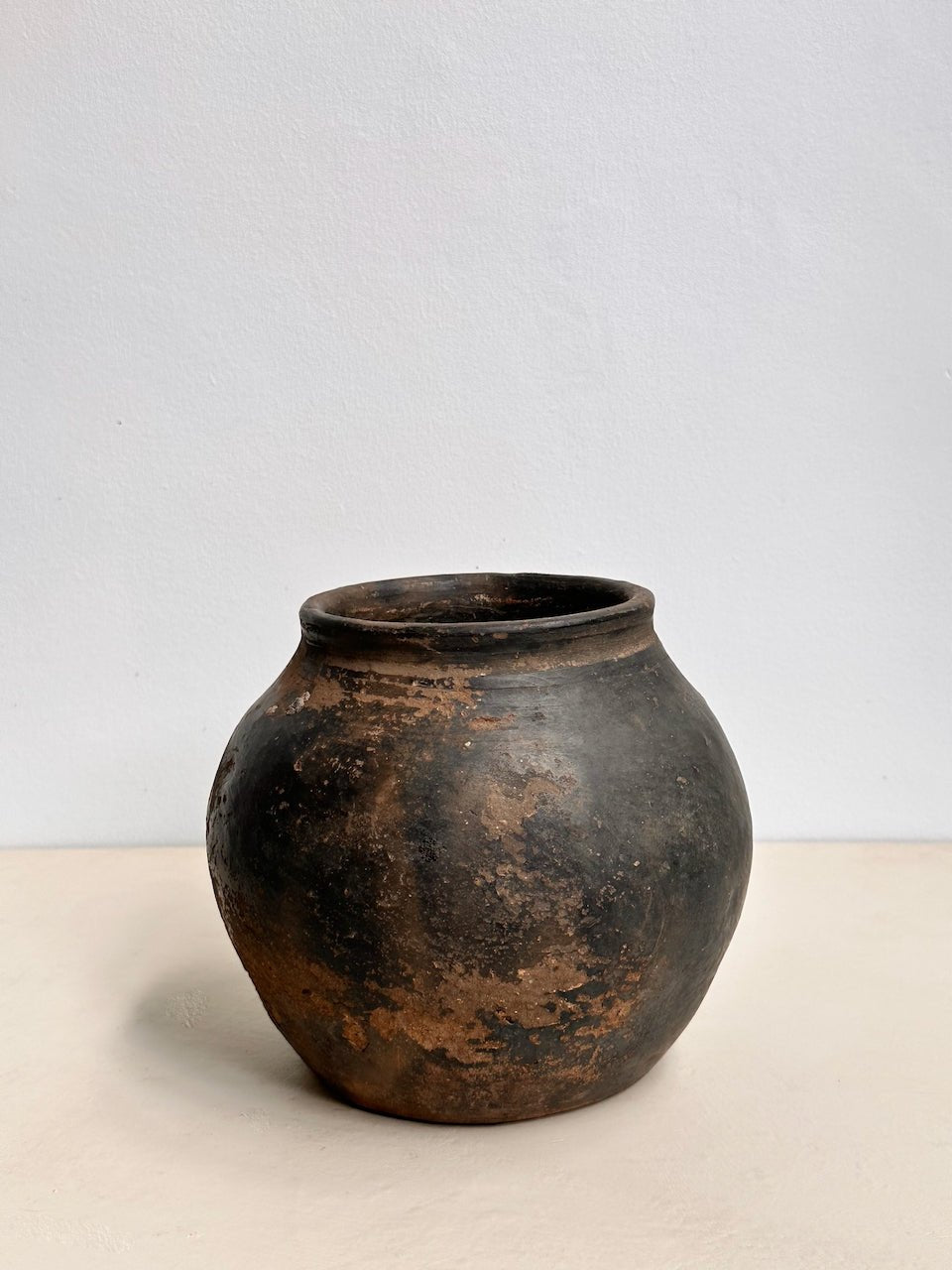 The Corner - Antique pot N°308 - Pots & Vases
