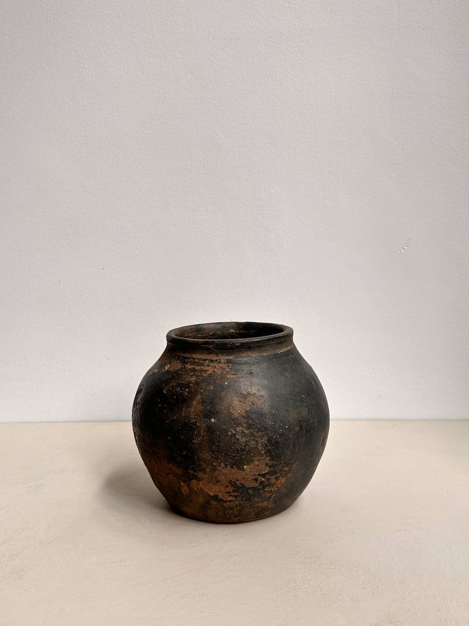 The Corner - Antique pot N°308 - Pots & Vases