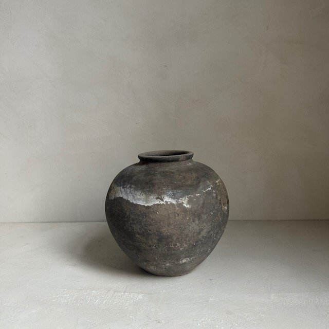 The Corner - Antique pot No 110 - Pots & Vases