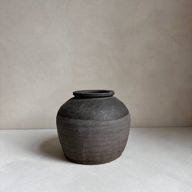 The Corner - Antique pot No 141 - Pots & Vases