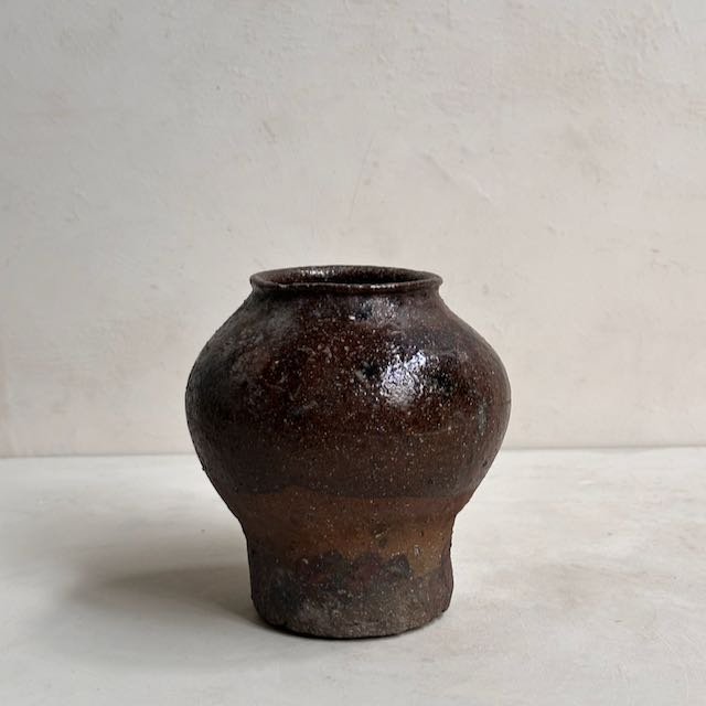 The Corner - Antique pot No 142 - Pots & Vases