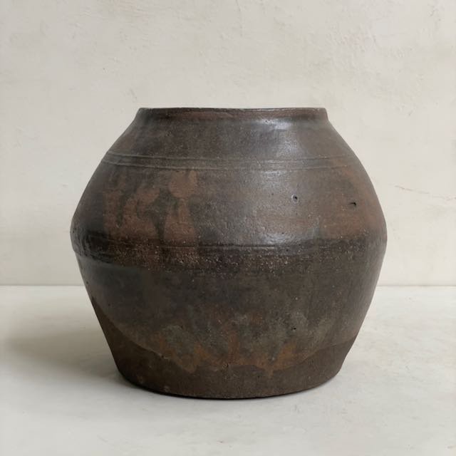 The Corner - Antique pot No 152 - Pots & Vases