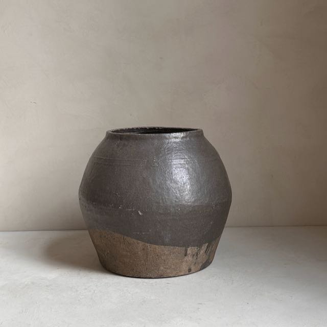 The Corner - Antique pot No 182 - Pots & Vases