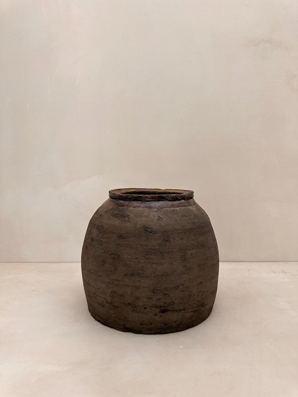 The Corner - Antique pot No 196 - Pots & Vases