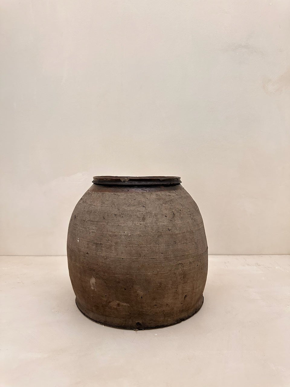 The Corner - Antique pot No 197 - Pots & Vases