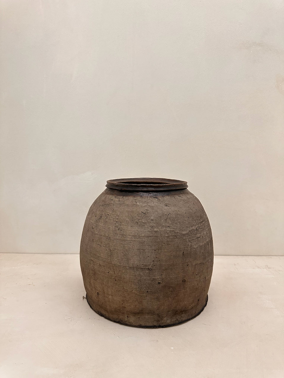 The Corner - Antique pot No 197 - Pots & Vases