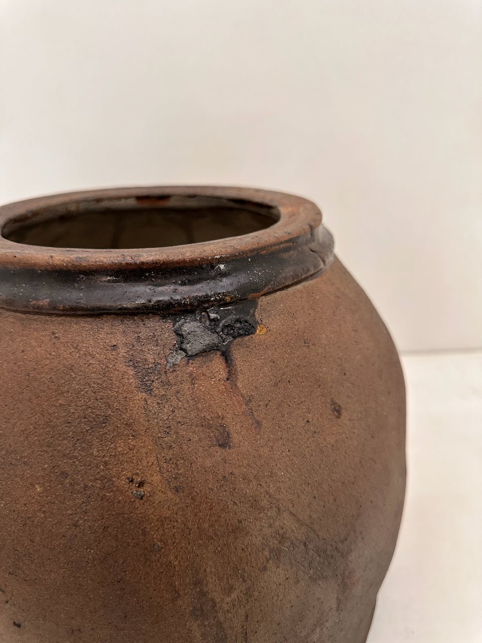 The Corner - Antique pot No 212 - Pots & Vases