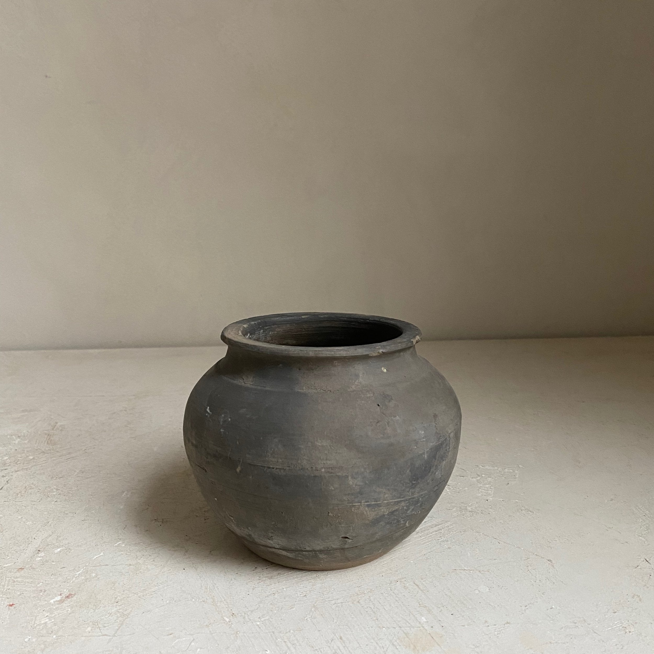 The Corner - Antique pot XS No 56 - 