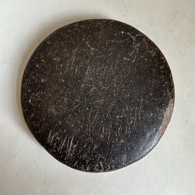 The Corner - Antique stone board N° 1 - Table & Kitchenware