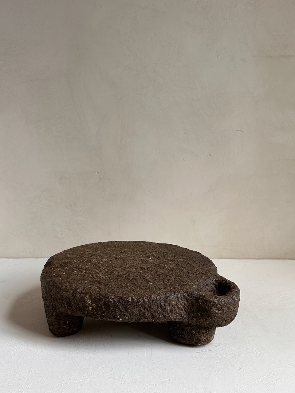 The Corner - Antique stone board N° 15 - Table & Kitchenware