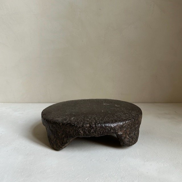 The Corner - Antique stone board N° 2 - Table & Kitchenware