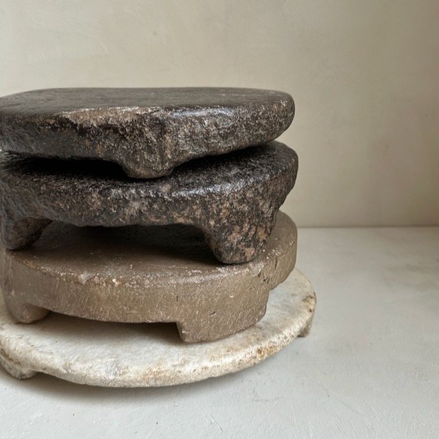 The Corner - Antique stone board N° 4 - Table & Kitchenware