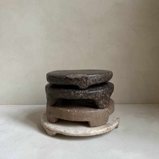 The Corner - Antique stone board N° 4 - Table & Kitchenware