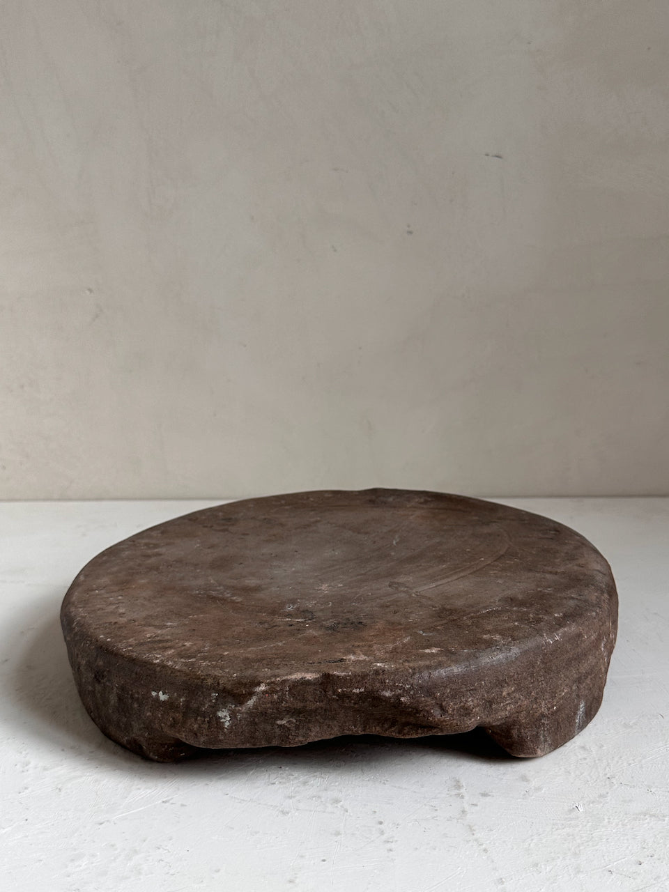 The Corner - Antique stone board N° 6 - Table & Kitchenware