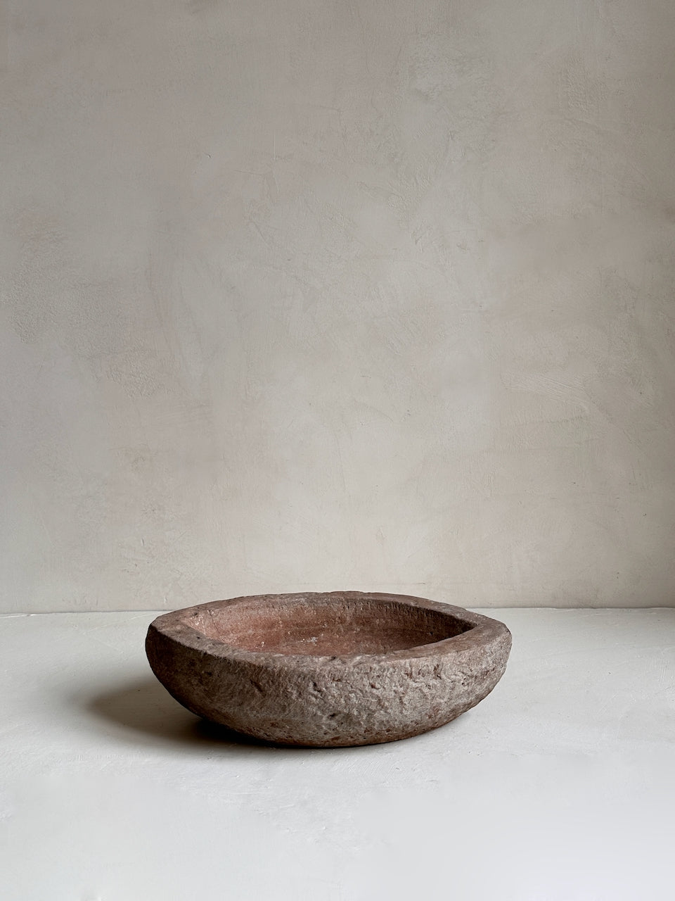The Corner - Antique stone bowl N° 51 - Table & Kitchenware
