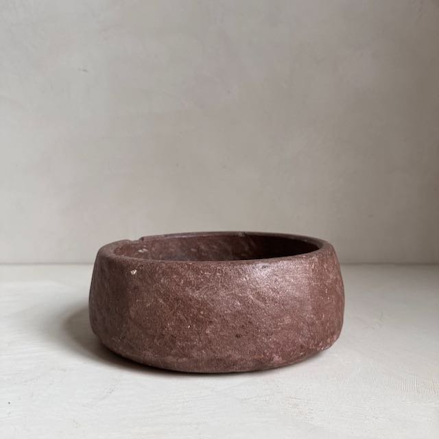 The Corner - Antique stone bowl N° 18 - Table & Kitchenware