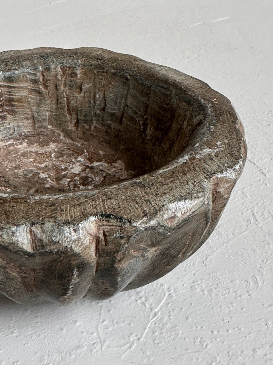 The Corner - Antique stone bowl N° 27 - Table & Kitchenware