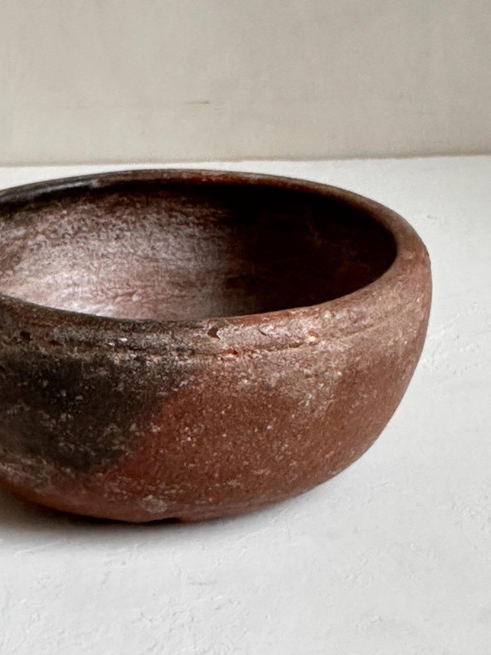 The Corner - Antique stone bowl N° 28 - Table & Kitchenware