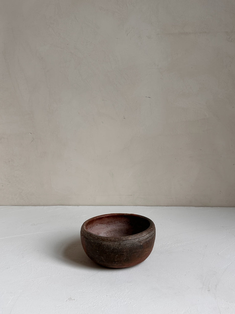 The Corner - Antique stone bowl N° 28 - Table & Kitchenware