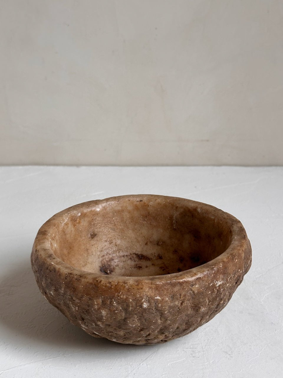 The Corner - Antique stone bowl N° 30 - Table & Kitchenware