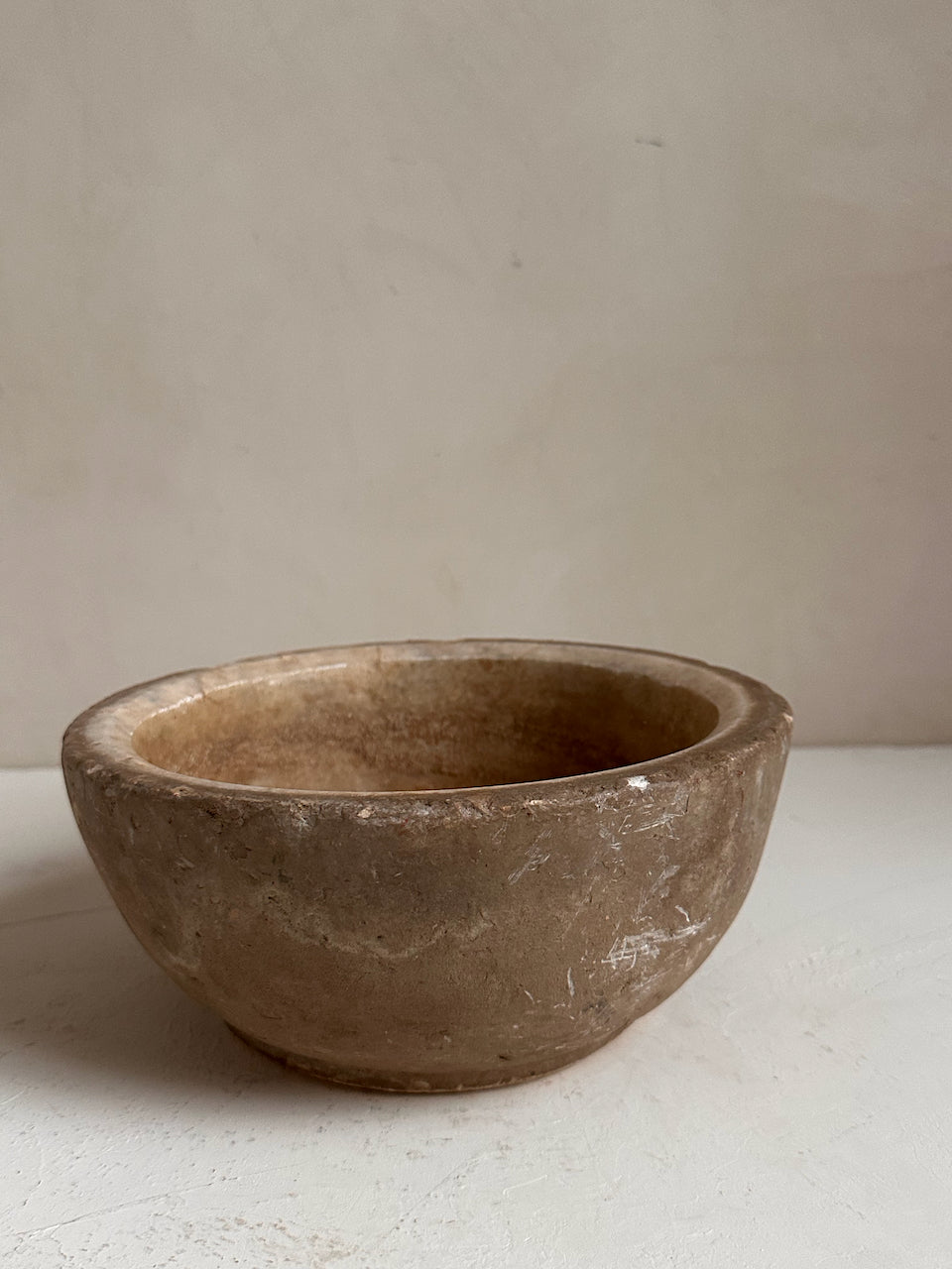 The Corner - Antique stone bowl N° 37 - Table & Kitchenware