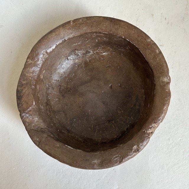 The Corner - Antique stone bowl N° 4 - Table & Kitchenware