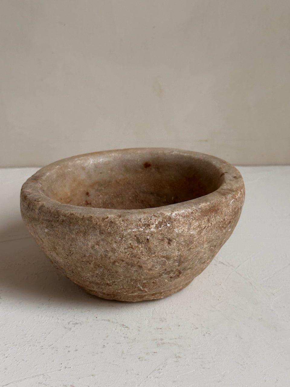 The Corner - Antique stone bowl N° 40 - Table & Kitchenware