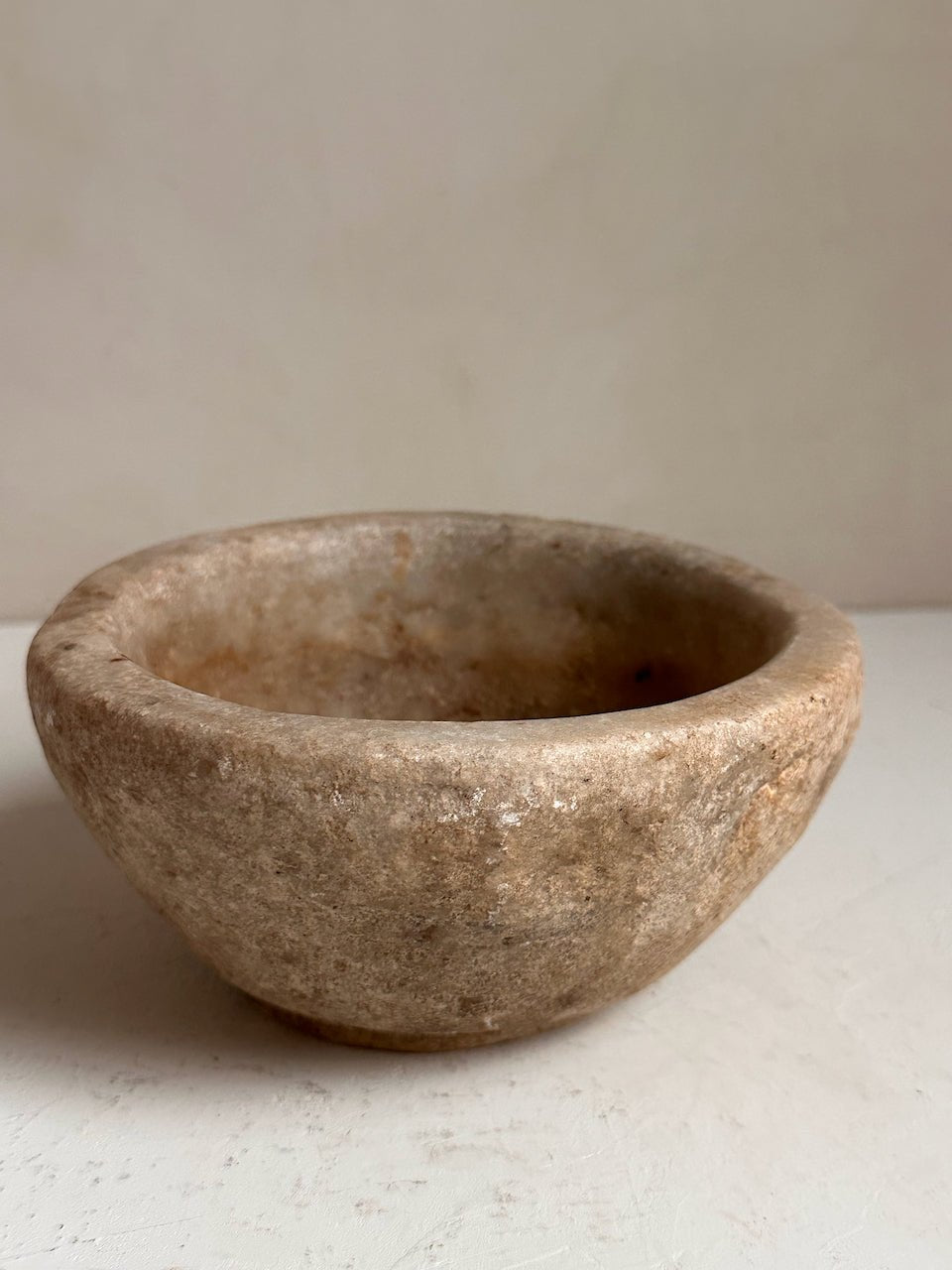 The Corner - Antique stone bowl N° 40 - Table & Kitchenware