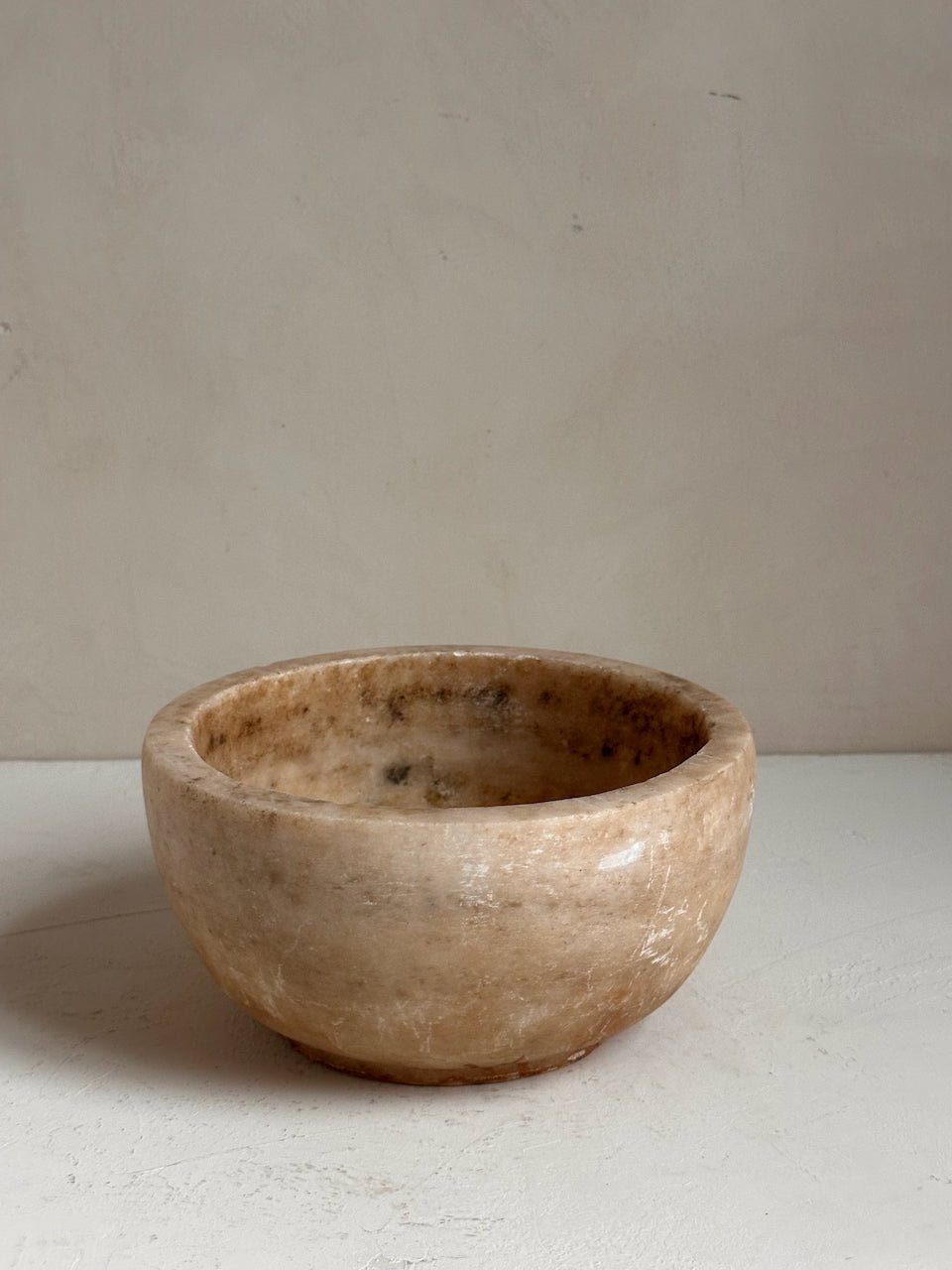 The Corner - Antique stone bowl N° 41 - Table & Kitchenware