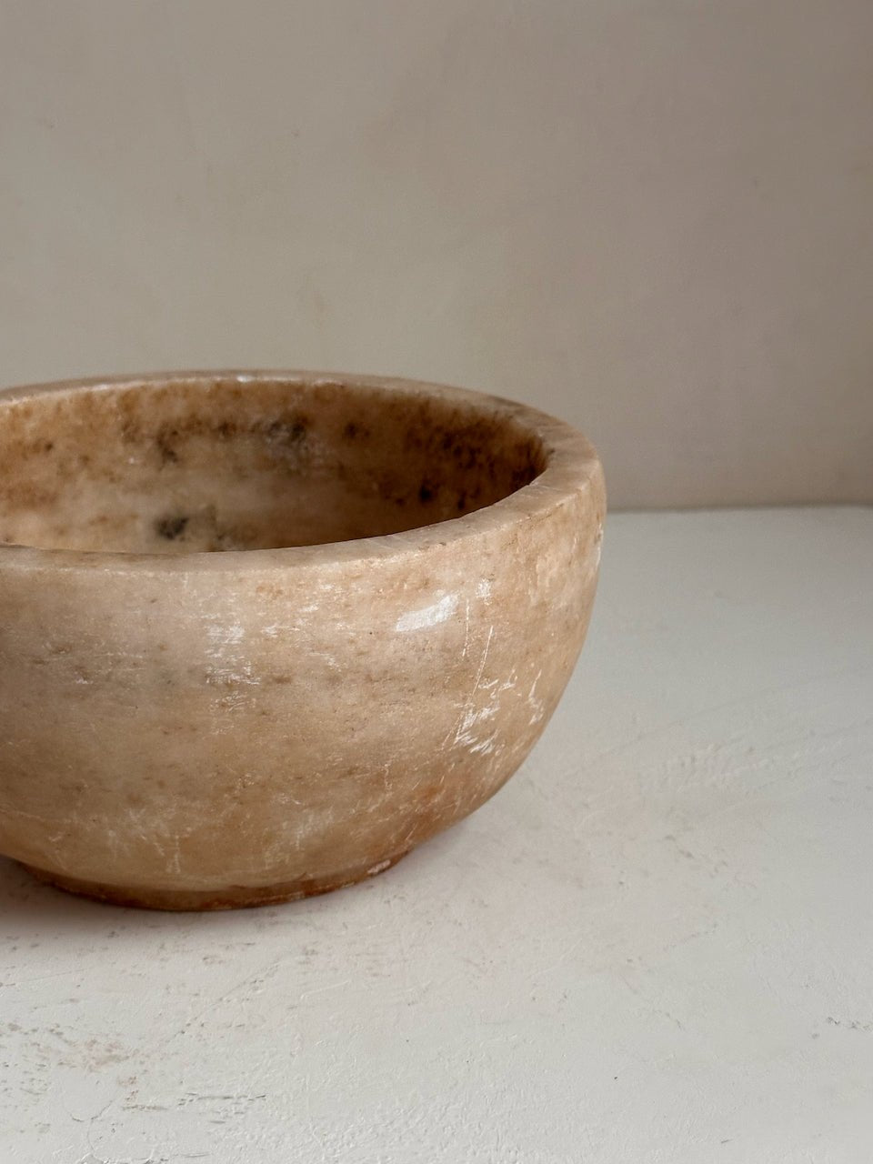 The Corner - Antique stone bowl N° 41 - Table & Kitchenware