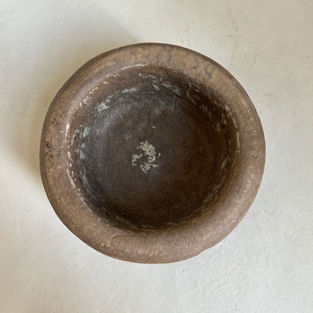 The Corner - Antique stone bowl N° 5 - Table & Kitchenware