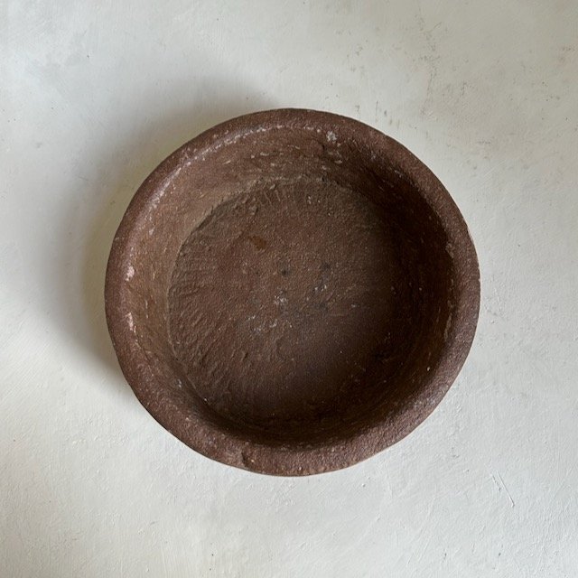 The Corner - Antique stone bowl N° 7 - Table & Kitchenware
