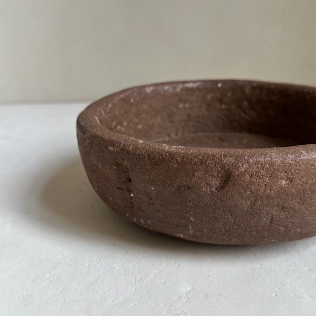 The Corner - Antique stone bowl N° 7 - Table & Kitchenware