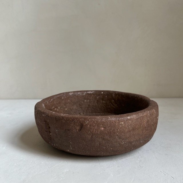 The Corner - Antique stone bowl N° 7 - Table & Kitchenware