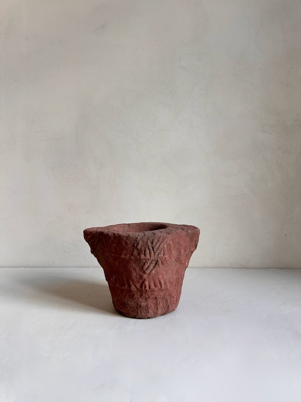 The Corner - Antique stone mortar N° 20 - Table & Kitchenware