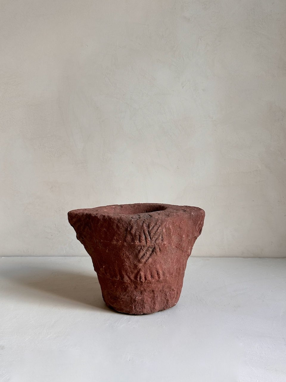 The Corner - Antique stone mortar N° 20 - Table & Kitchenware