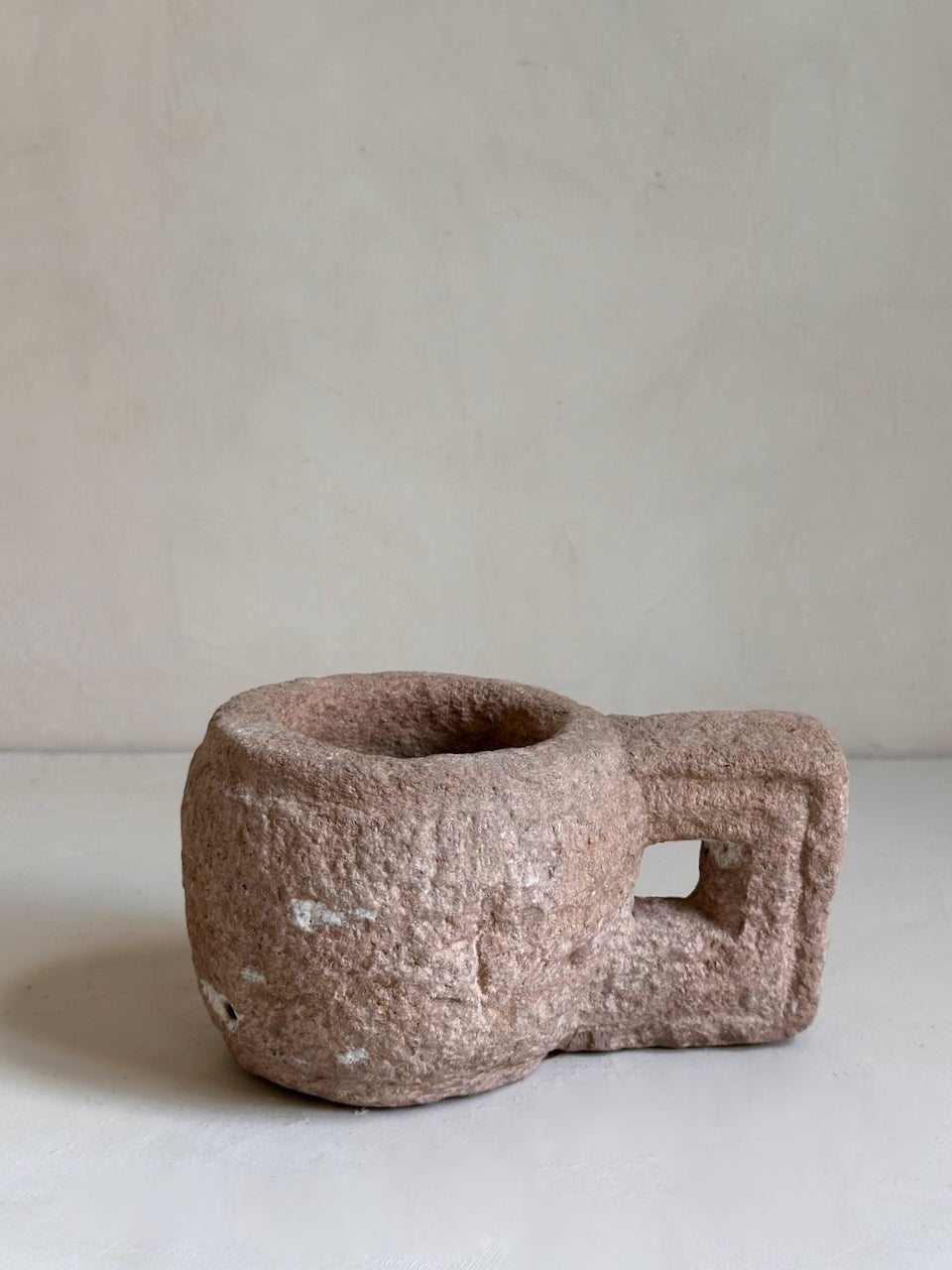 The Corner - Antique stone mortar with handle N° 19 - Table & Kitchenware