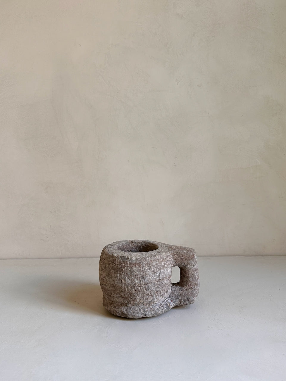 The Corner - Antique stone mortar with handle N° 22 - Table & Kitchenware