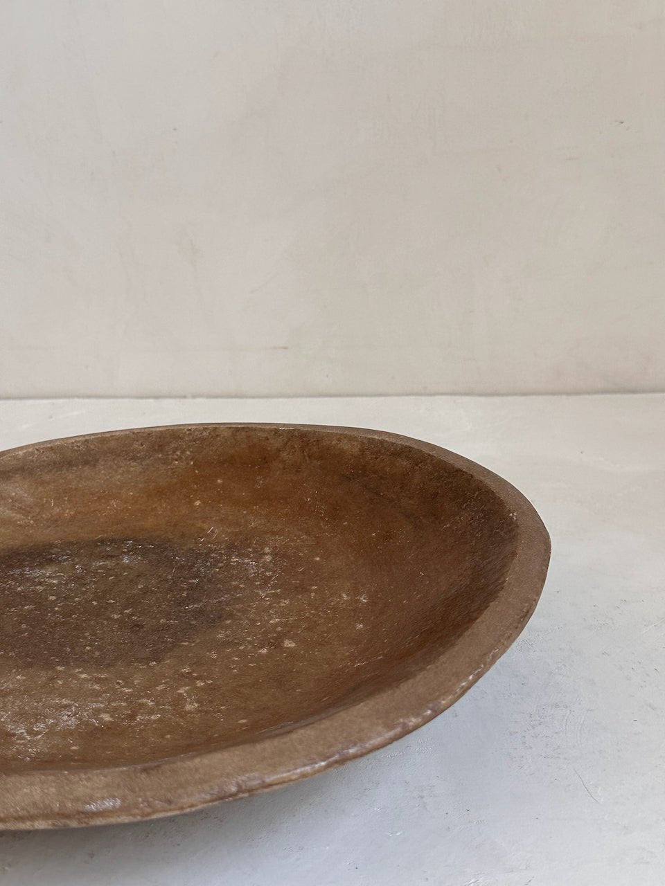 The Corner - Antique Stone plate N° 30 - Table & Kitchenware
