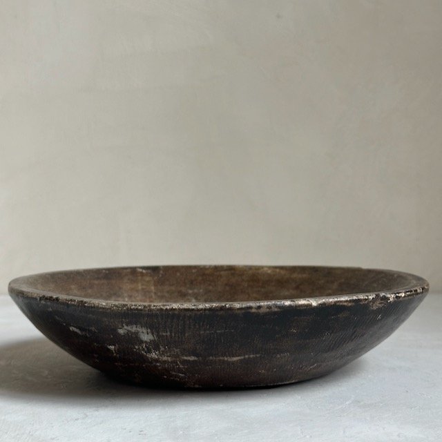 The Corner - Antique Stone plate N° 18 - Table & Kitchenware