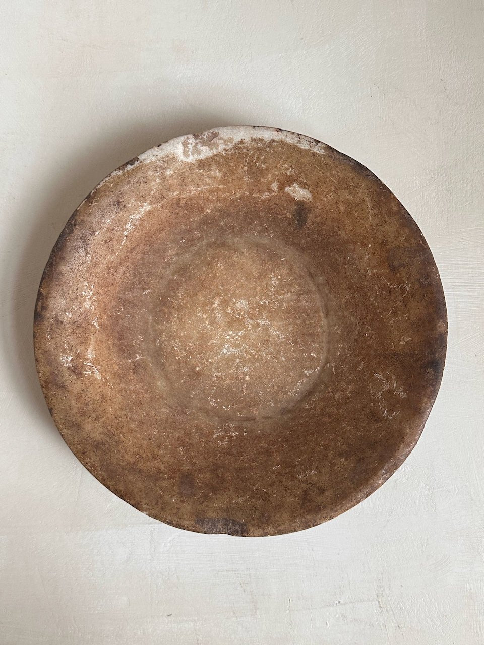 The Corner - Antique Stone plate N° 26 - Table & Kitchenware