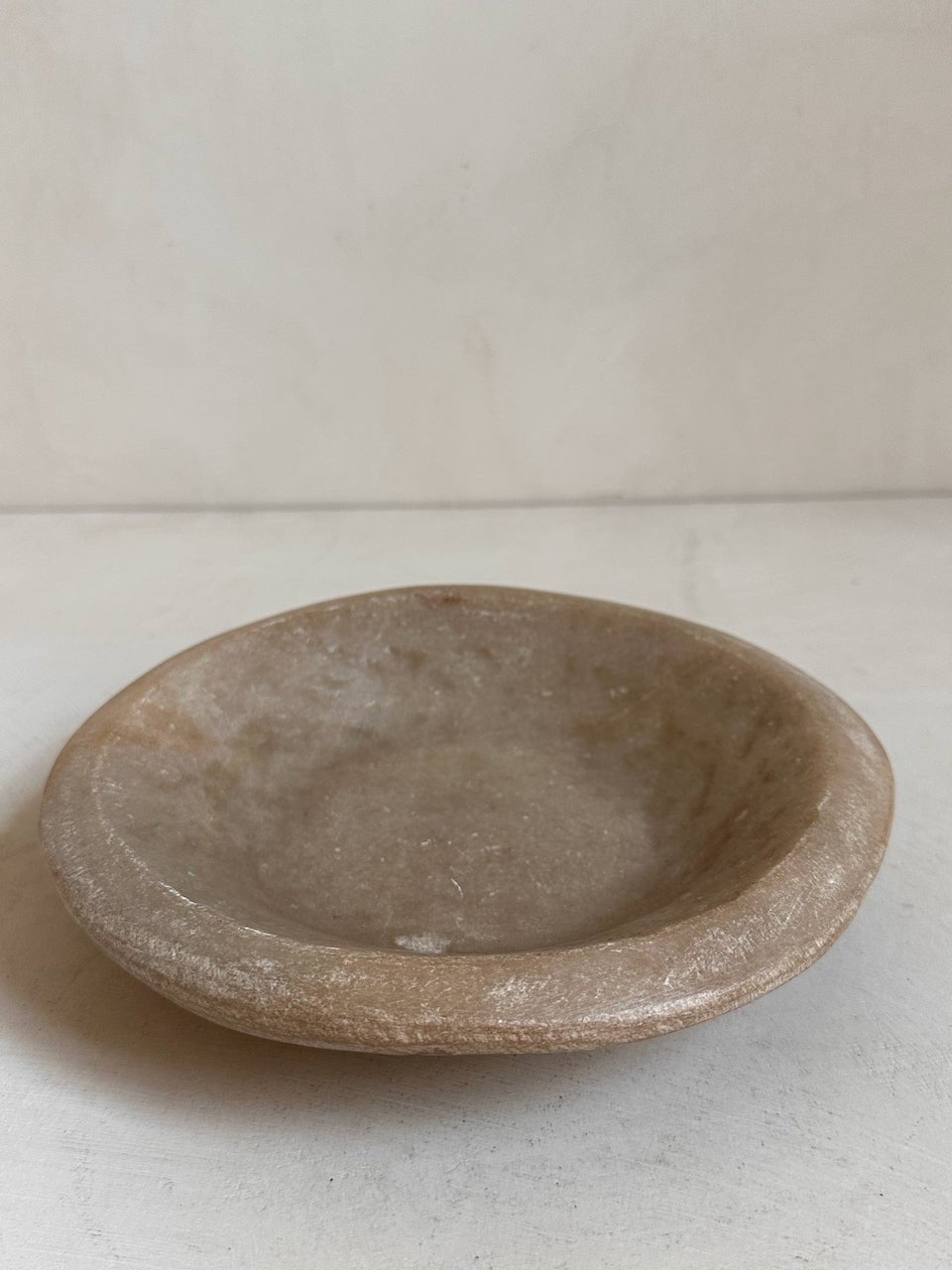 The Corner - Antique Stone plate N° 31 - Table & Kitchenware