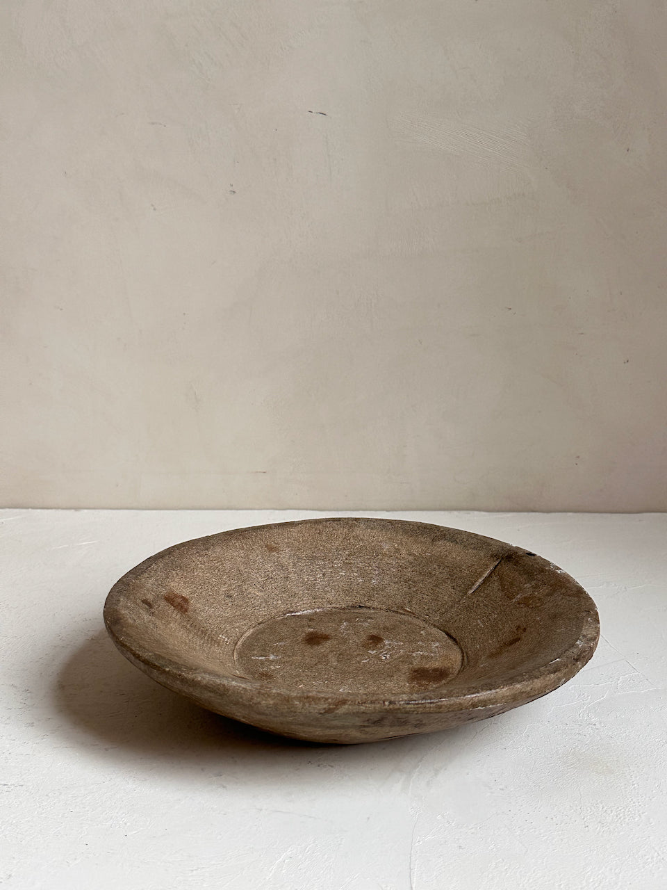 The Corner - Antique stone plate N°43 - Table & Kitchenware