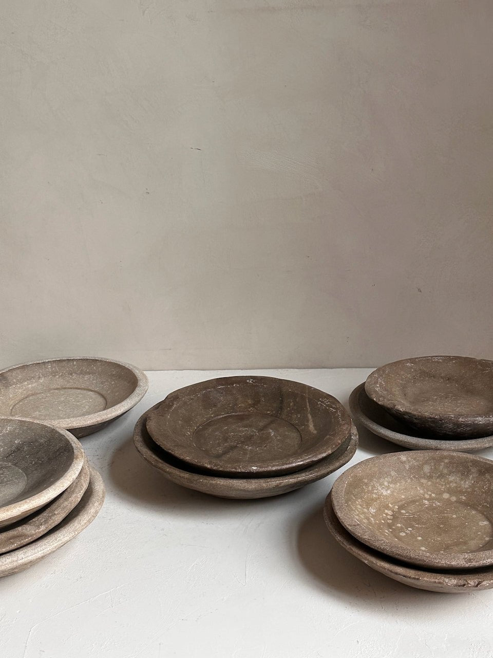 The Corner - Antique stone plate N°43 - Table & Kitchenware